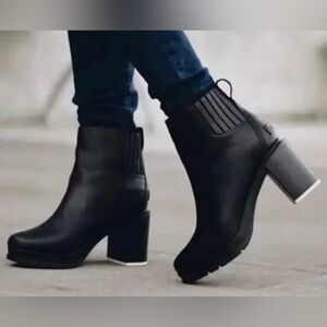 SOREL Sz 7 Margot Waterproof Black Leather Chelsea Boots Orig $280